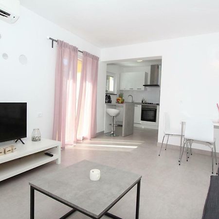 Apartments Polenta Rovinj Exterior photo